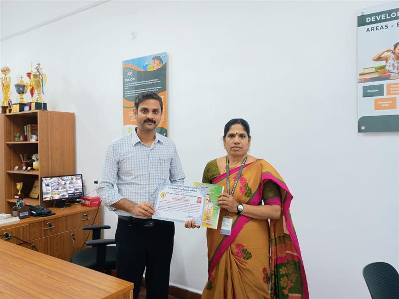 Ilakkana Sudar Award - Ms. Chandrika, our esteemed Tamil faculty